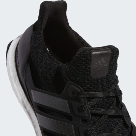 adidas UltraBOOST 5.0 DNA Core Black - Picture 7 of 10
